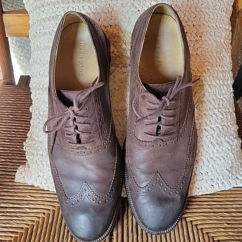 Cole Haan wingtip oxford, brown, size 13M